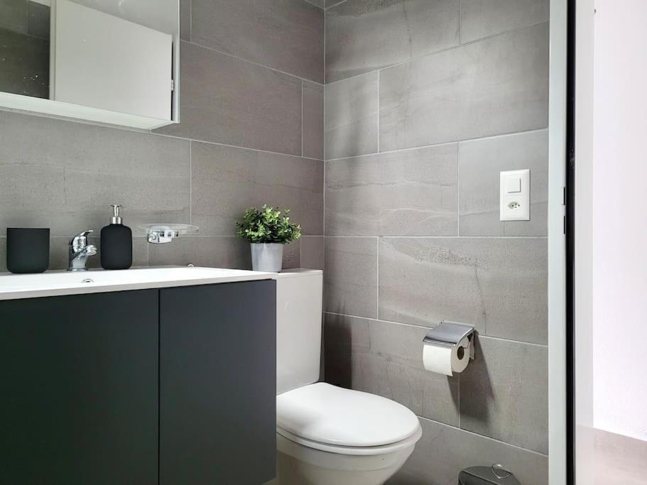 Apartment Palma - Central & Cozy With Free Private Parking Λουγκάνο Εξωτερικό φωτογραφία